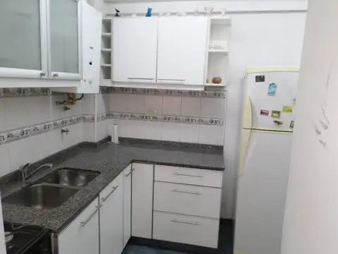 Departamento 3 ambientes con 1 baño