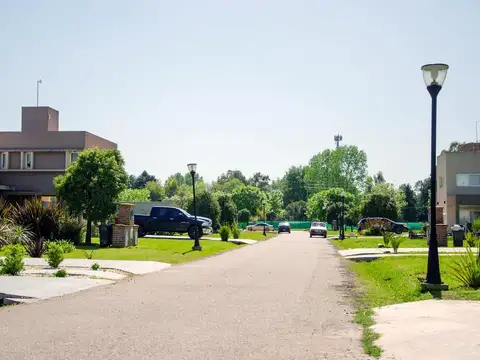 Terreno en Venta en La Reja, USD 75.000