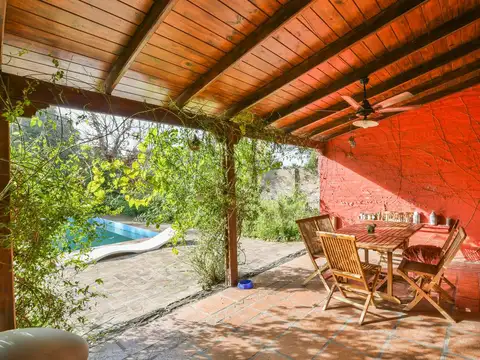 Casa en Alquiler en Aldea, $ 2.500.000
