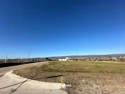 Terreno en Venta 52  mts Fondo