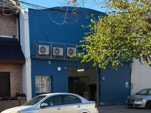 Galpon en Alquiler en Parque Chacabuco, $ 3.200.000