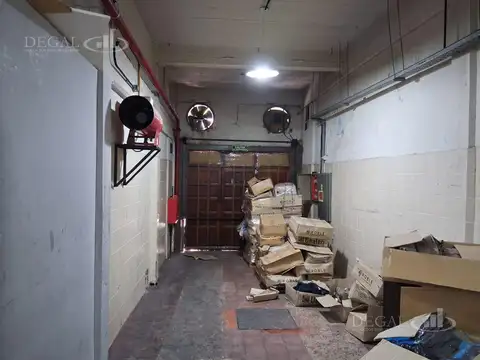 Galpon en Alquiler 38  mts Fondo