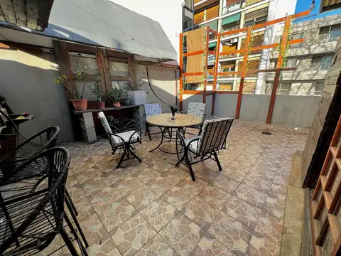 PH 3 Amb. en Venta V Gral Mitre c/ Terraza/Cochera
