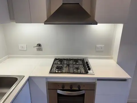 Departamento en Alquiler con 1 cochera