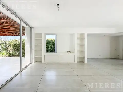 Casa en Venta al Noreste