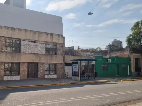 Av. Francia 200