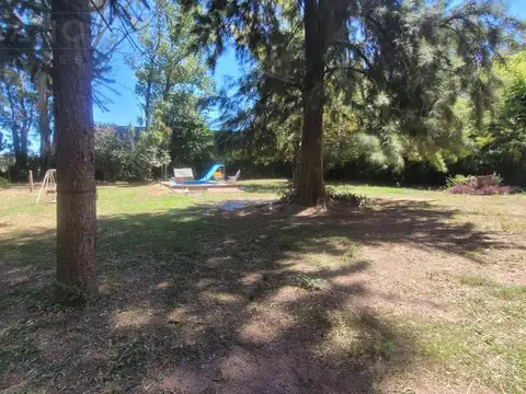 Casa en Venta con 4 cocheras