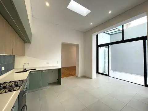 Depto Tipo Casa 5 ambientes con 3 baños