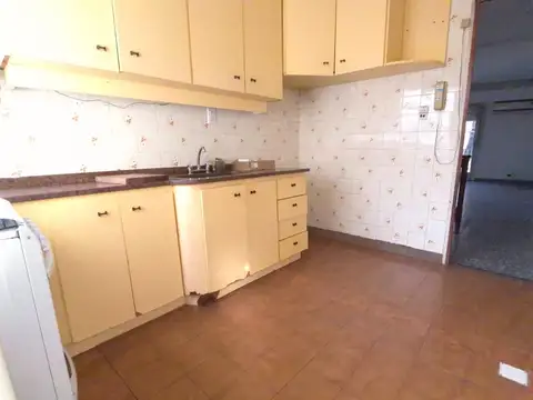 Depto Tipo Casa en Venta en Colegiales, USD 250.000