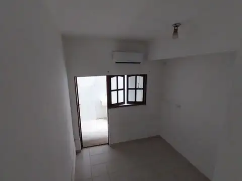 San Roque 900, Piso PB