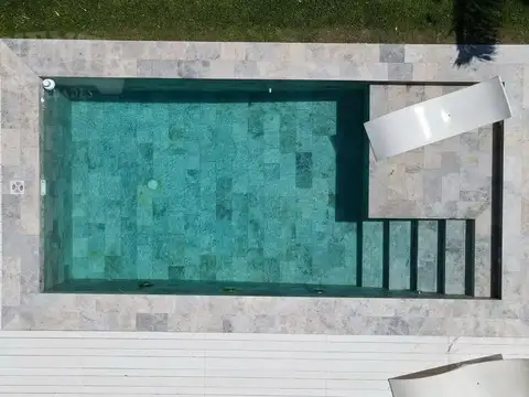 Casa 6 ambientes con 3 baños