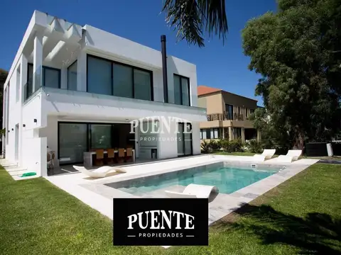 Casa moderna, amueblada, en Saint Thomas