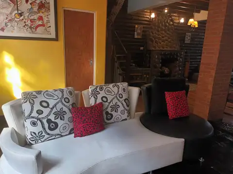 "OPORTUNIDAD"    V. CELINA   CALLE BUSTAMANTE 2300