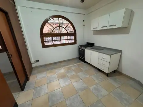 Depto Tipo Casa en Alquiler de 2 dormitorios