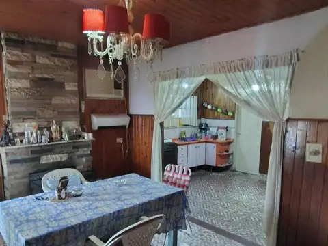 VENTA CASA TRES DORMITORIOS LA CALERA CORDOBA