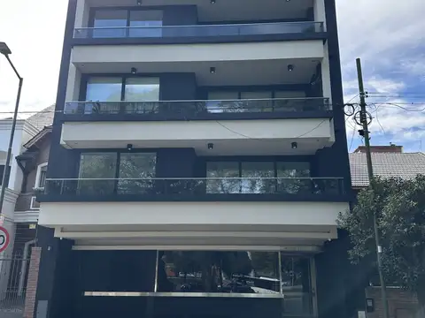 DPTO 2 AMB. LATERAL 2º PISO A ESTRENAR