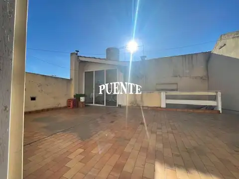 Casa en Banfield Este