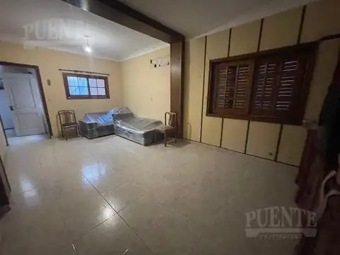 Casa en Banfield Este