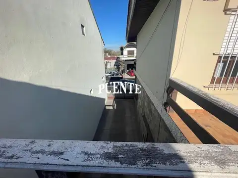 Galpon en Venta 10  mts Frente