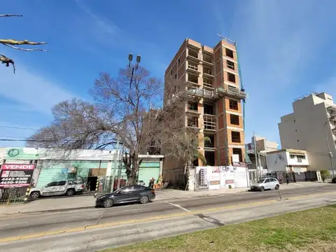 VENTA DEPARTAMENTO 4 AMBIENTES HAEDO POZO CUOTAS