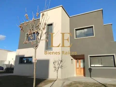 CASA EN VENTA  EN SAN PABLO
