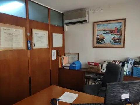 Oficina Monoambiente con 2 baños