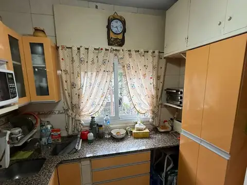 Depto Tipo Casa 4 ambientes con 1 baño