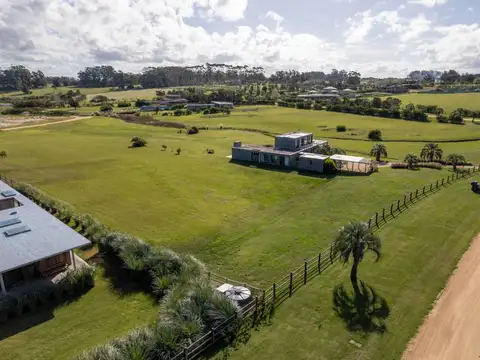 Terreno en Laguna Estates - Manantiales