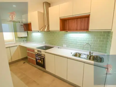 Depto Tipo Casa en Venta con 1 cocheras