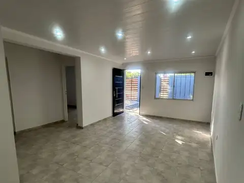 VENTA CASA TRES AMBIENTES CON COHERA A ESTRENAR – SAN MIGUEL