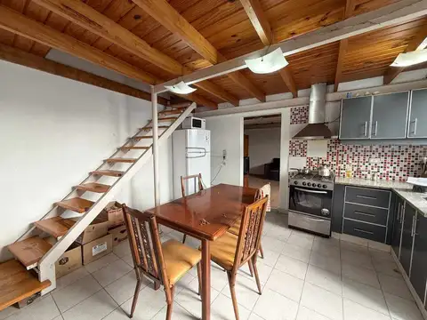 PH  1 DORMITORIO EN VENTA BERISSO EN BLOQUE 4 UNID