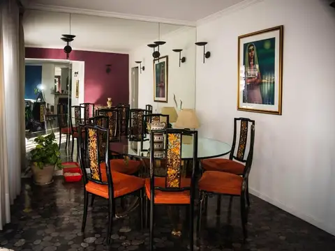 Departamento en Venta de 6 ambientes