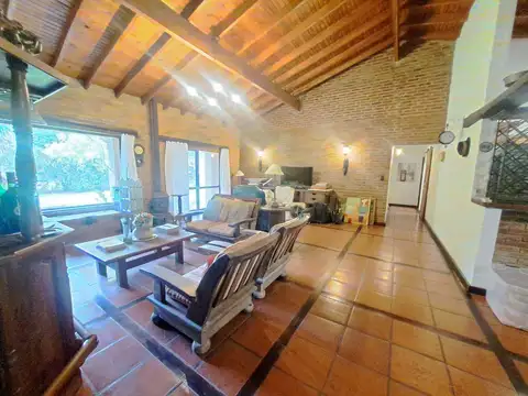 Venta, Casa, 4 Ambientes, Pileta, Barrio Privado, Cochera, Club de Campo, Marcos Paz B El Moro