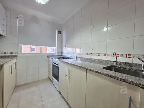 Boulevard Ballester al 4600 entre Alvear y Pueyrredón