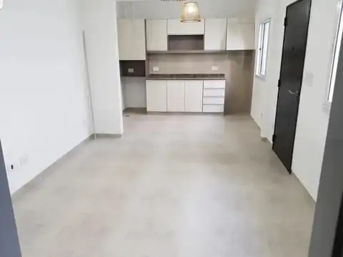 departamento en planta baja disponible en alquiler