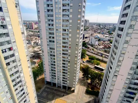 DEPARTAMENTO AL FRENTE