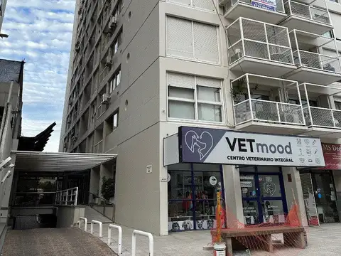 COCHERA DOBLE SOBRE AVENIDA MAIPU