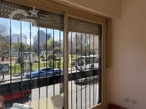 Departamento en Alquiler en Colegiales, $ 800.000