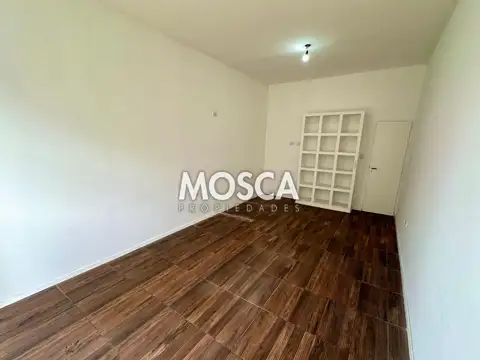 Local en Alquiler en Moreno, $ 600.000