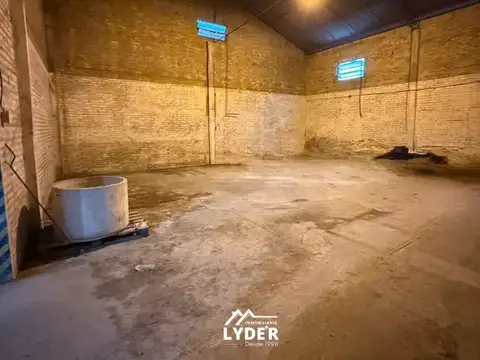 Galpón en alquiler de 400m2 ubicado en Fontana, Chaco