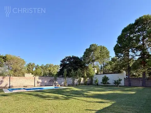Bosque La Salle, sobre Bv. del Bosque