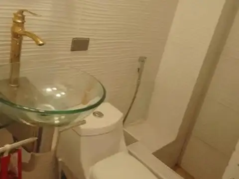 EXCELENTE MONOAMBIENTE REFACCIONADO CON PATIO, 35m2, BELGRANO