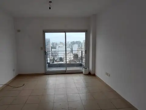 Departamento 2 ambientes c/balcón  y cochera Boedo