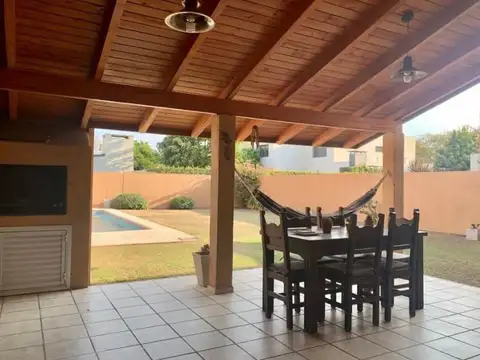 Casa en Venta en Las Canitas, USD 280.000