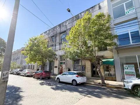 EDIFICIO COMERCIAL EN VENTA EN PERGAMINO