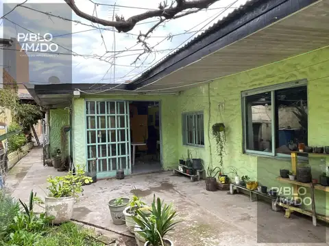 Casa 3 ambientes con 2 baños
