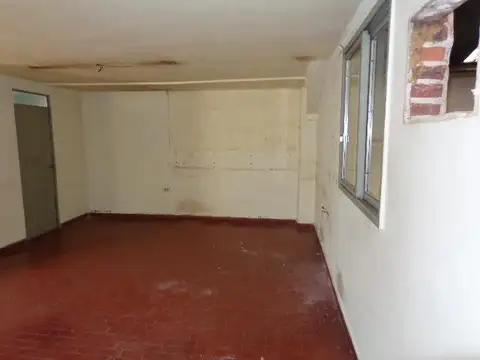 Galpon en Alquiler 25  mts Fondo