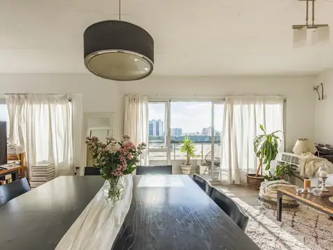 Venta Departamento 2 Ambientes, con Cochera en Parque Patricios- Apto Profesional- Posibilidad Finan
