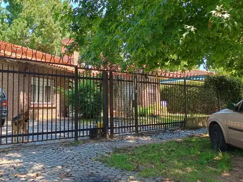 Colectora Oeste Acceso Nte. al 3400