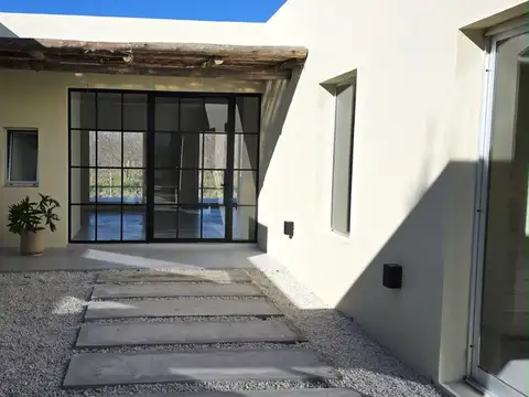 Casa en Venta en El Naudir, USD 270.000